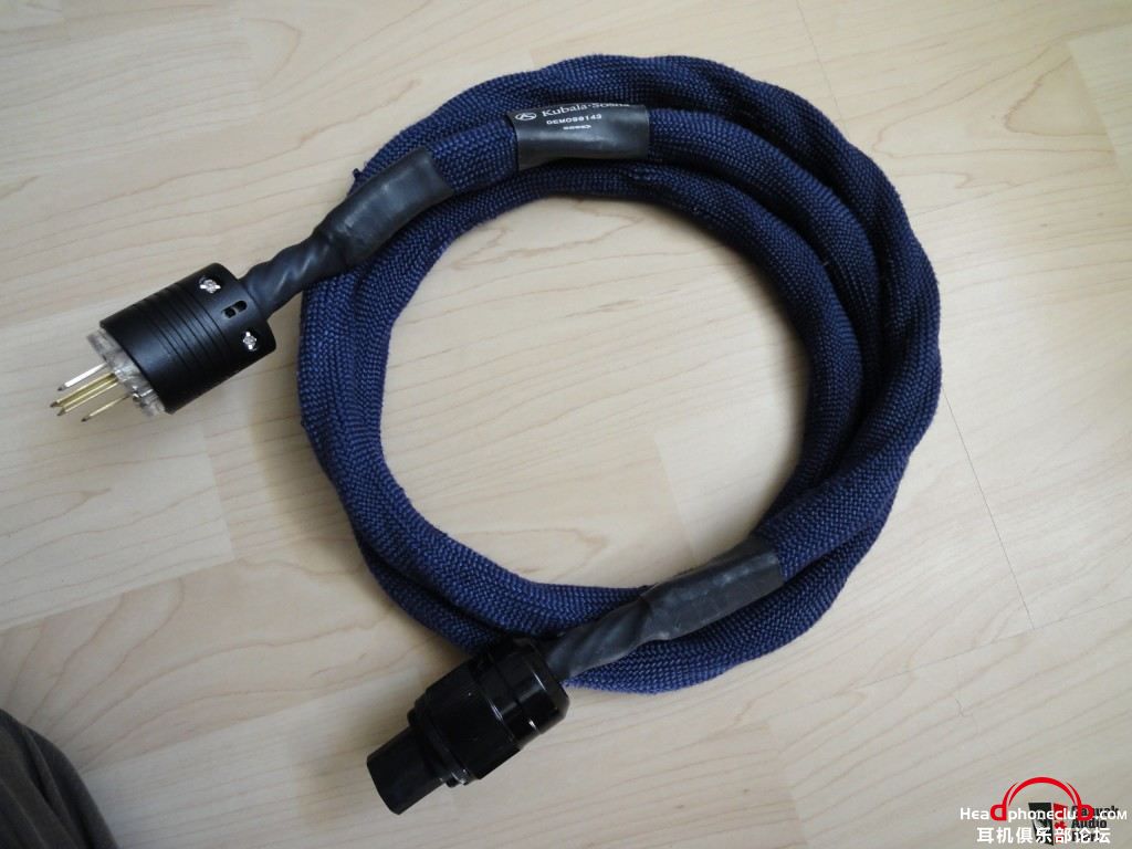 476191-e2a40872-kubalasosna_emotion_power_cord.jpg