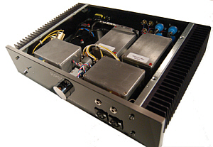 010mk2-int2-500.jpg
