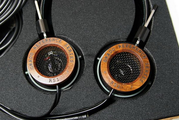 rs1 Redesigned.JPG