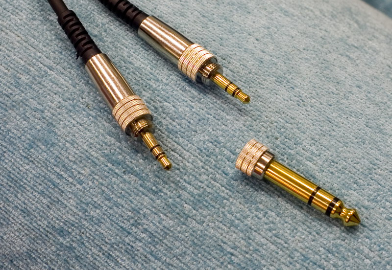 plugs s.jpg