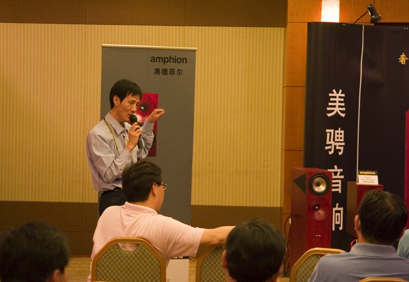 CRW_1602s.jpg