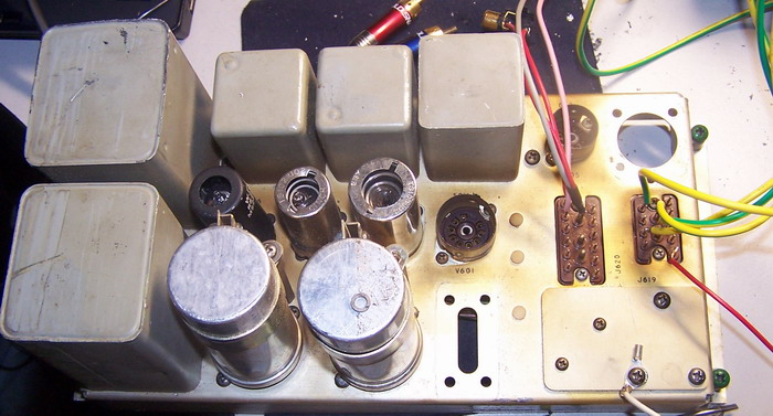 R-390aú1.jpg