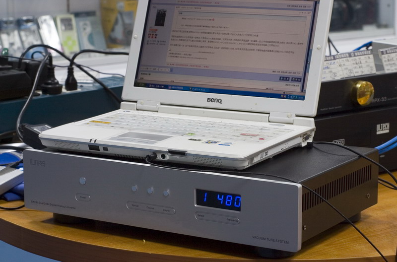 dac60, benq sm.jpg