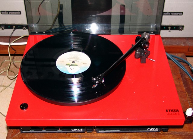 Rega_Planar_3.jpg