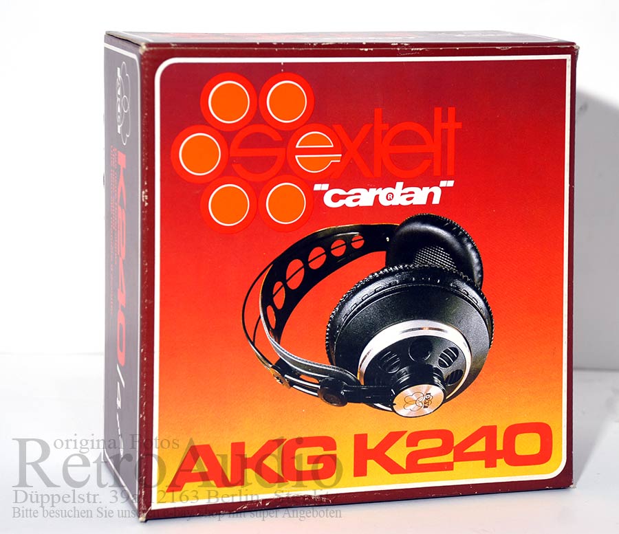 AKGK240.jpg