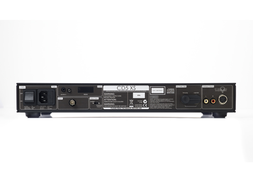 cd5xs_rear_panel.jpg