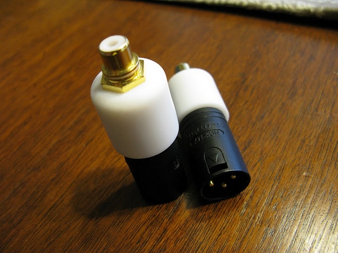 BAT xlr-rca adapter.JPG