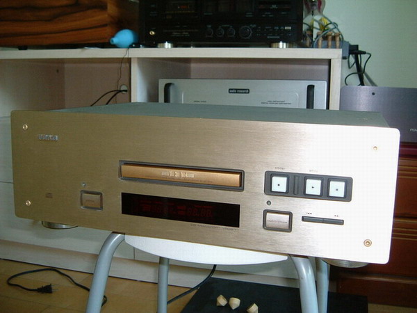 T1front.jpg