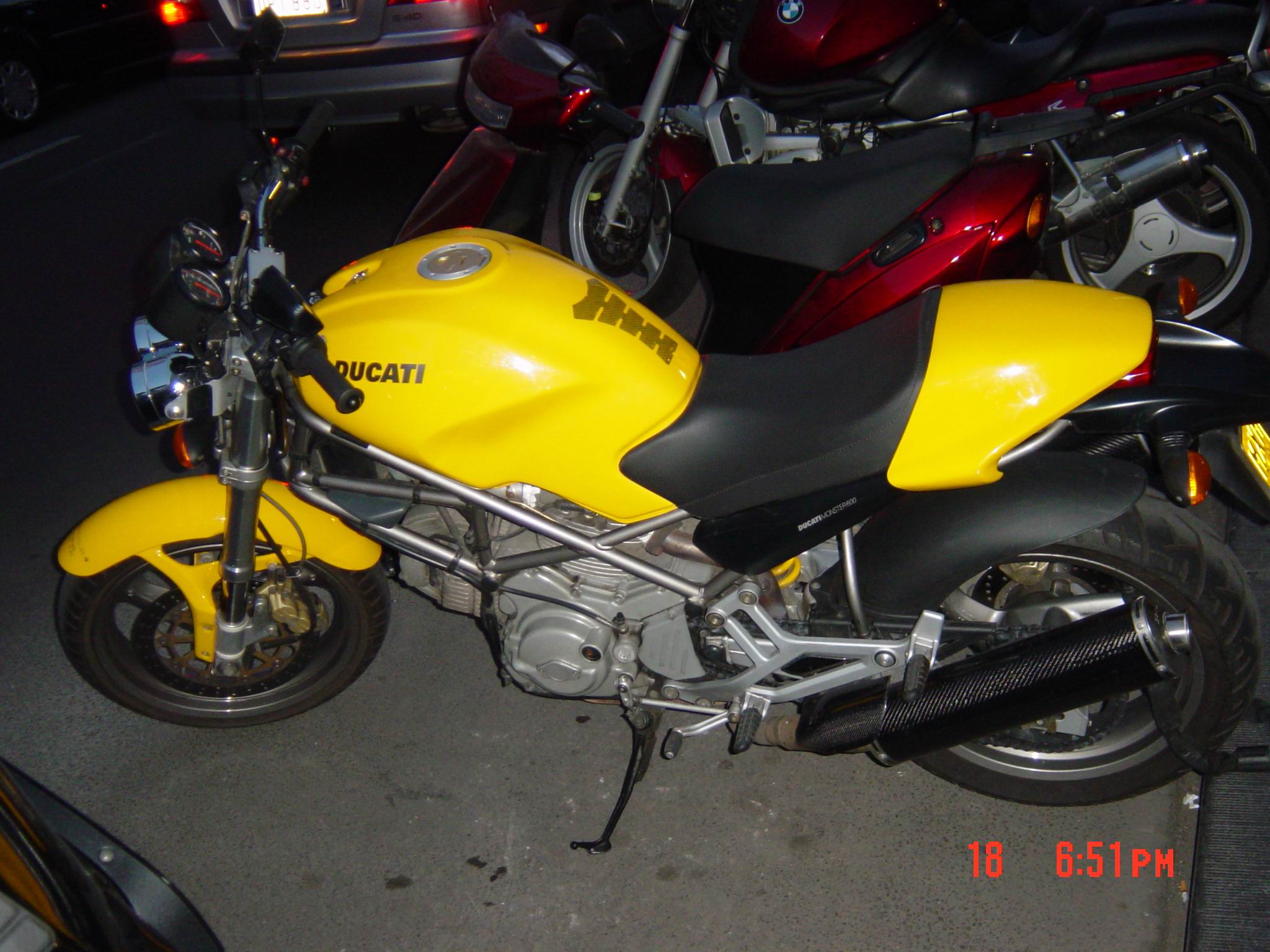Ducati - Monster 620 ie.jpg