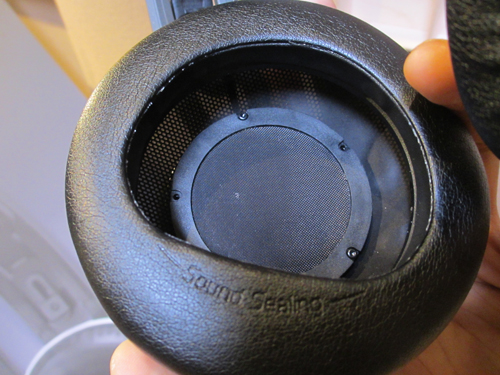 AKGK812_cup.JPG