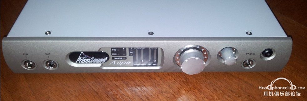 lyra 001.jpg