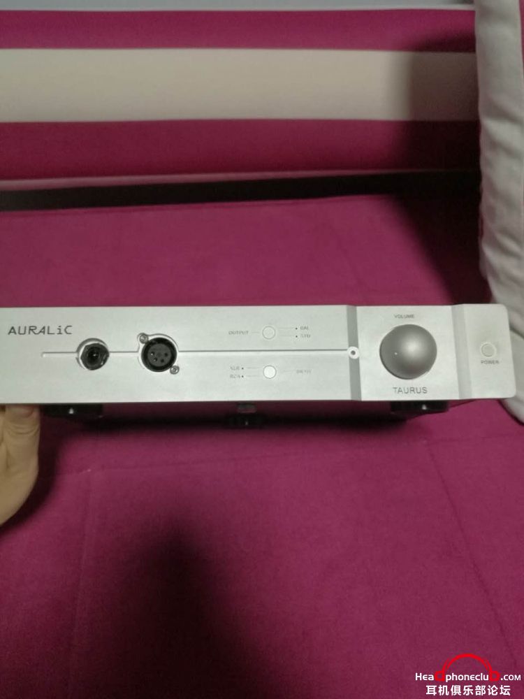 496891973.jpg
