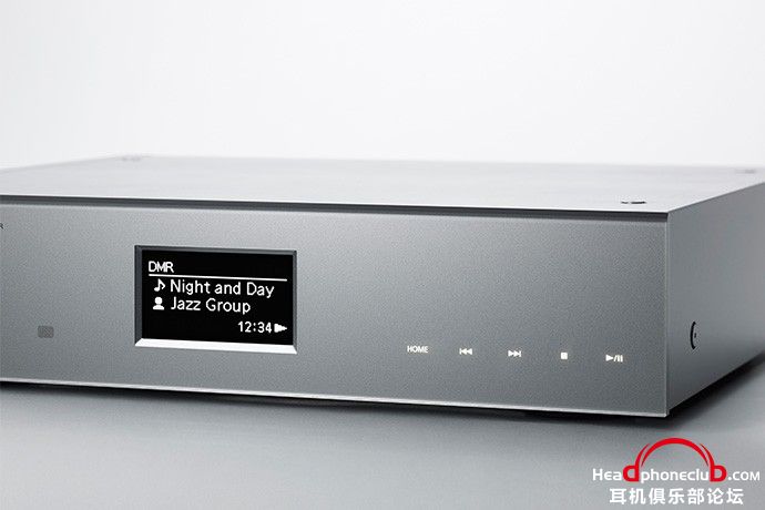 Premium_Class_ST-C700_Network_Audio_Player_1_web.jpg