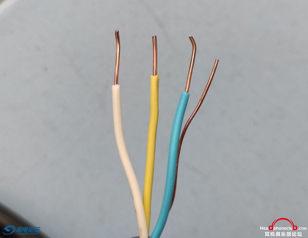4722285-c036b4eb-acoustic-revive-power-standard-ac-power-cable-2m.jpg