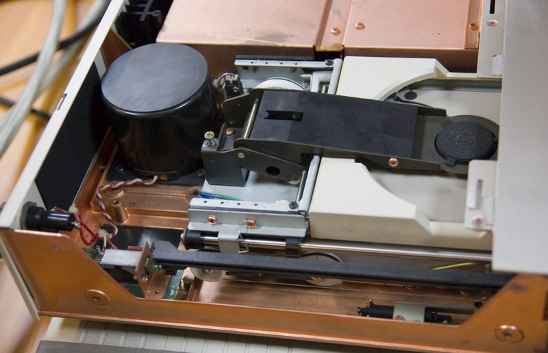 lhh1000 inside 3.jpg