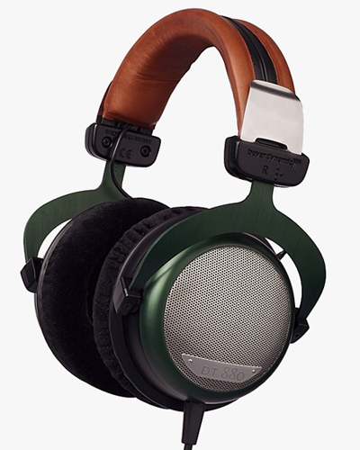 DT880.jpg