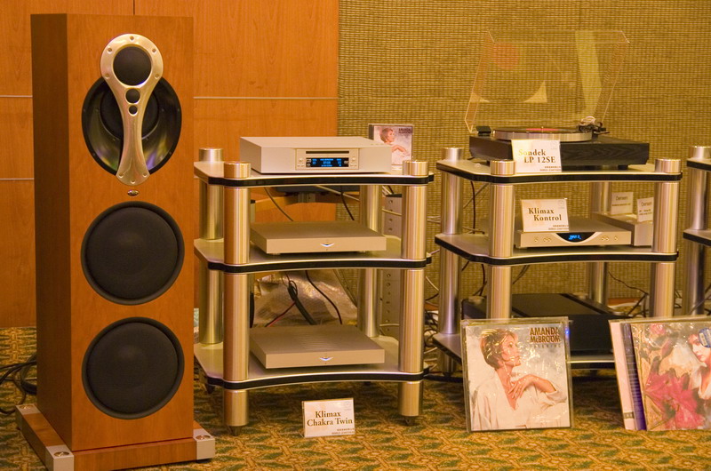 LP room 2 s.jpg