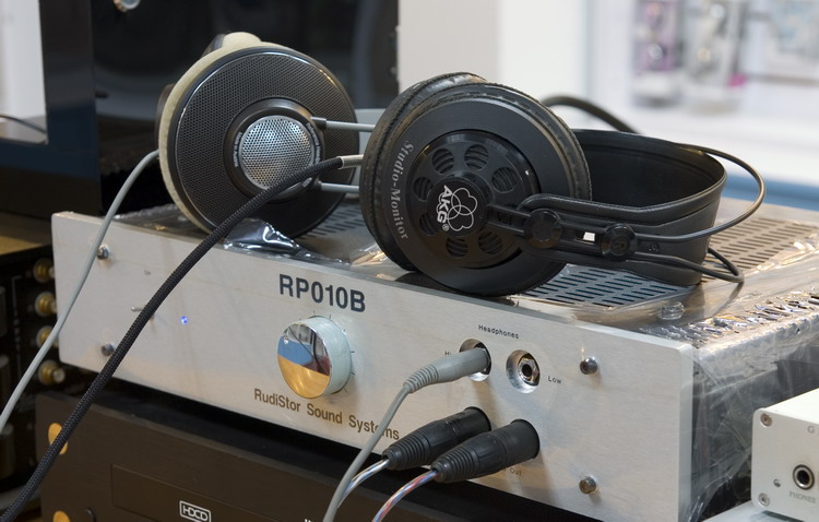 CRW_1728s.jpg