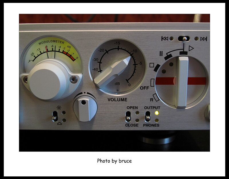 nagra cdc front close-up 2.jpg