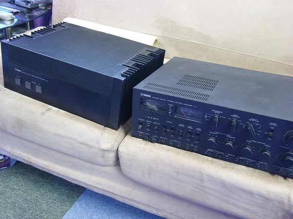 520510500-2.jpg