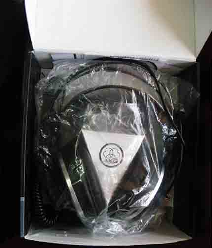 akg7.jpg