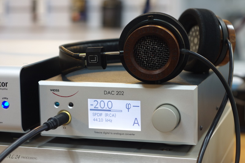 DAC202,RS1is.jpg