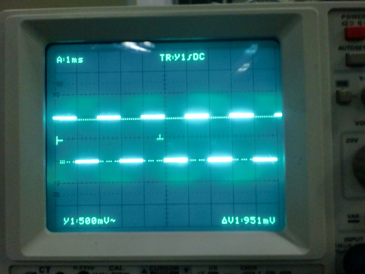 AEROVOX500hz.JPG