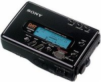 sony_dat_tcdd8.jpg