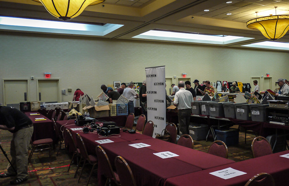 2012VinylShow_20120331_P1010733.jpg