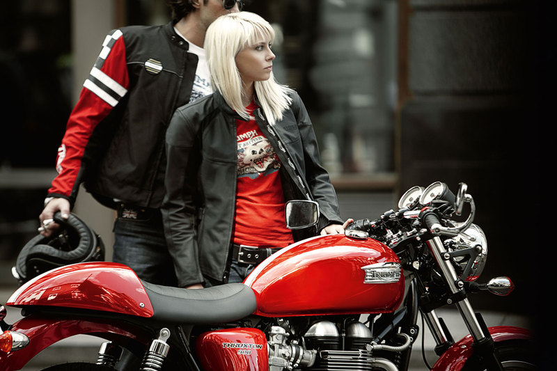 2010triumphthruxtona.jpg