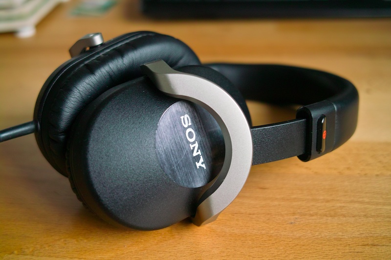 sony zx700