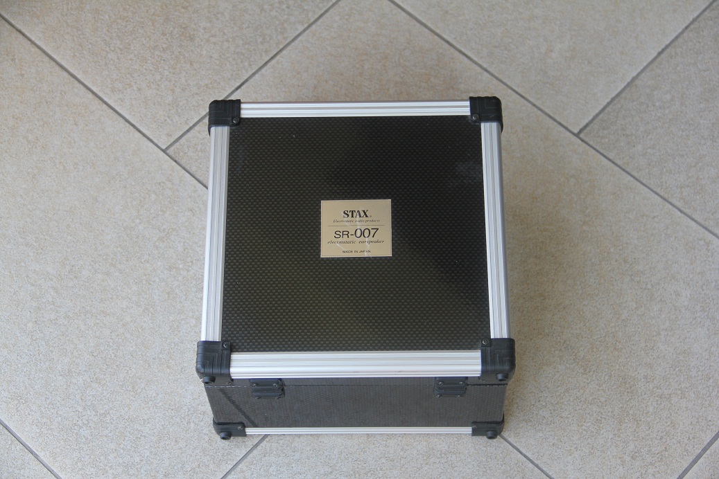 007-box.jpg