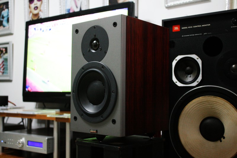 52SE-1.jpg