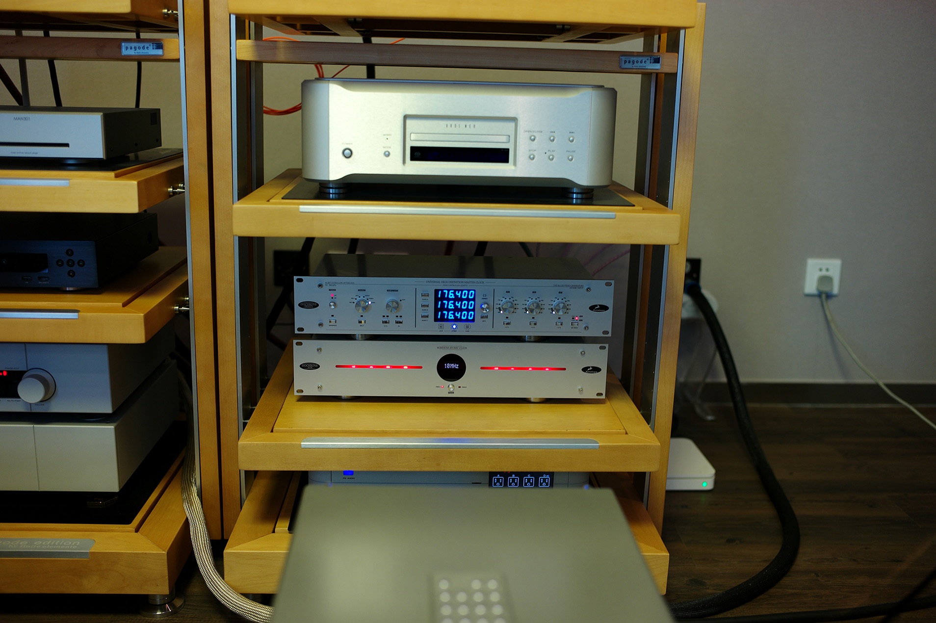 L1000345ps.jpg