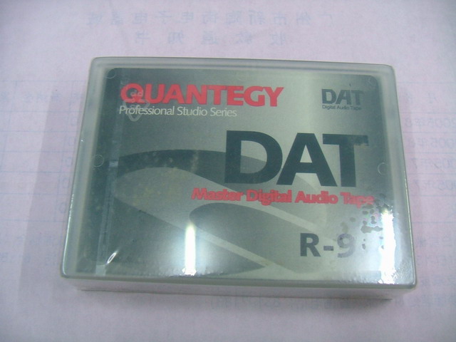 Ƭ 077.jpg