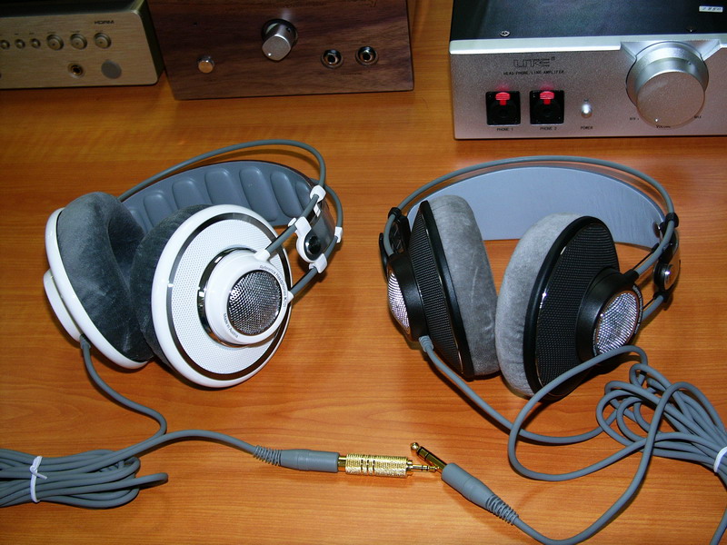 AKG09.jpg