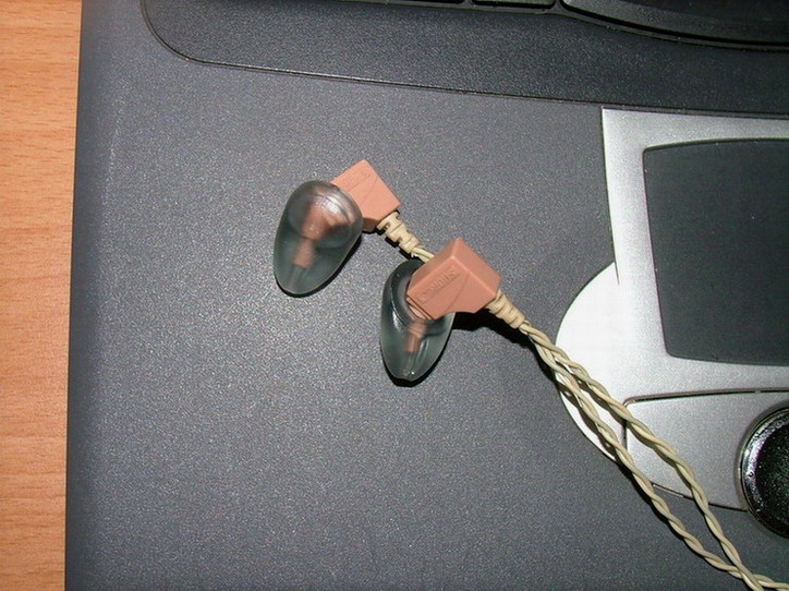 Ƭ 083.jpg